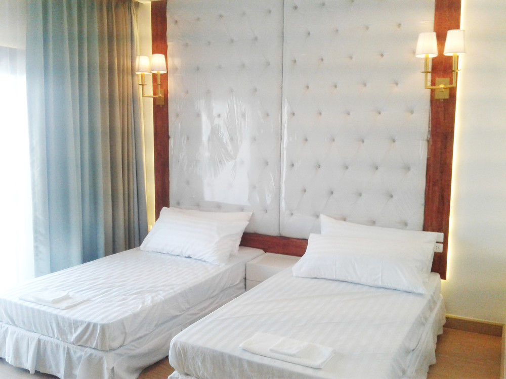 Icheck Inn Trams Square Chiang Mai Zewnętrze zdjęcie