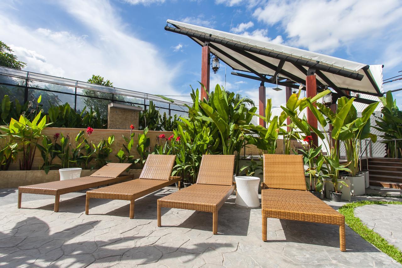 Icheck Inn Trams Square Chiang Mai Zewnętrze zdjęcie